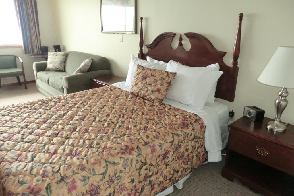 Admiral Digby Inn Restaurant And Cottages ภายนอก รูปภาพ