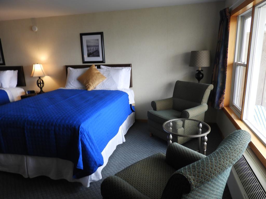 Admiral Digby Inn Restaurant And Cottages ภายนอก รูปภาพ