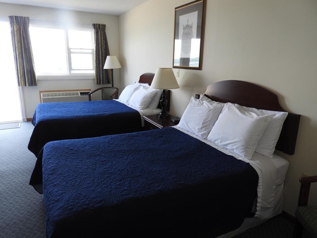 Admiral Digby Inn Restaurant And Cottages ภายนอก รูปภาพ