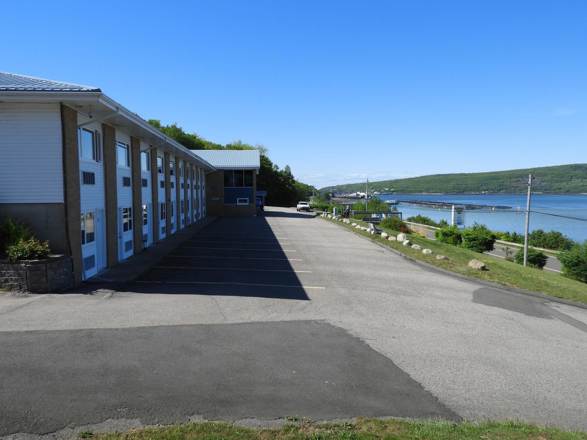 Admiral Digby Inn Restaurant And Cottages ภายนอก รูปภาพ