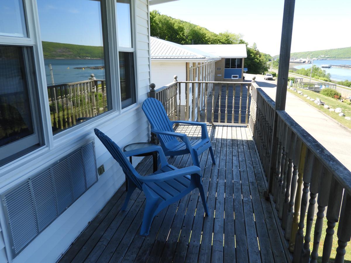 Admiral Digby Inn Restaurant And Cottages ภายนอก รูปภาพ