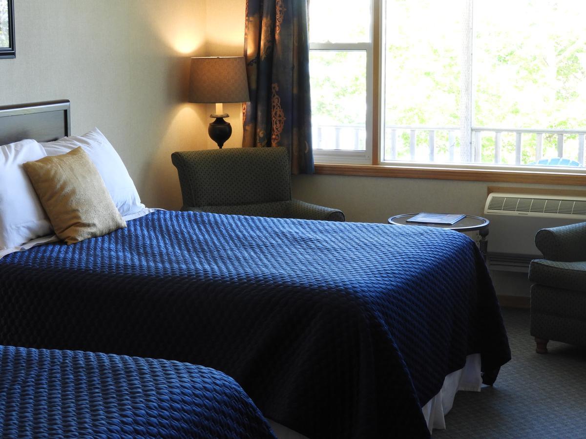 Admiral Digby Inn Restaurant And Cottages ภายนอก รูปภาพ