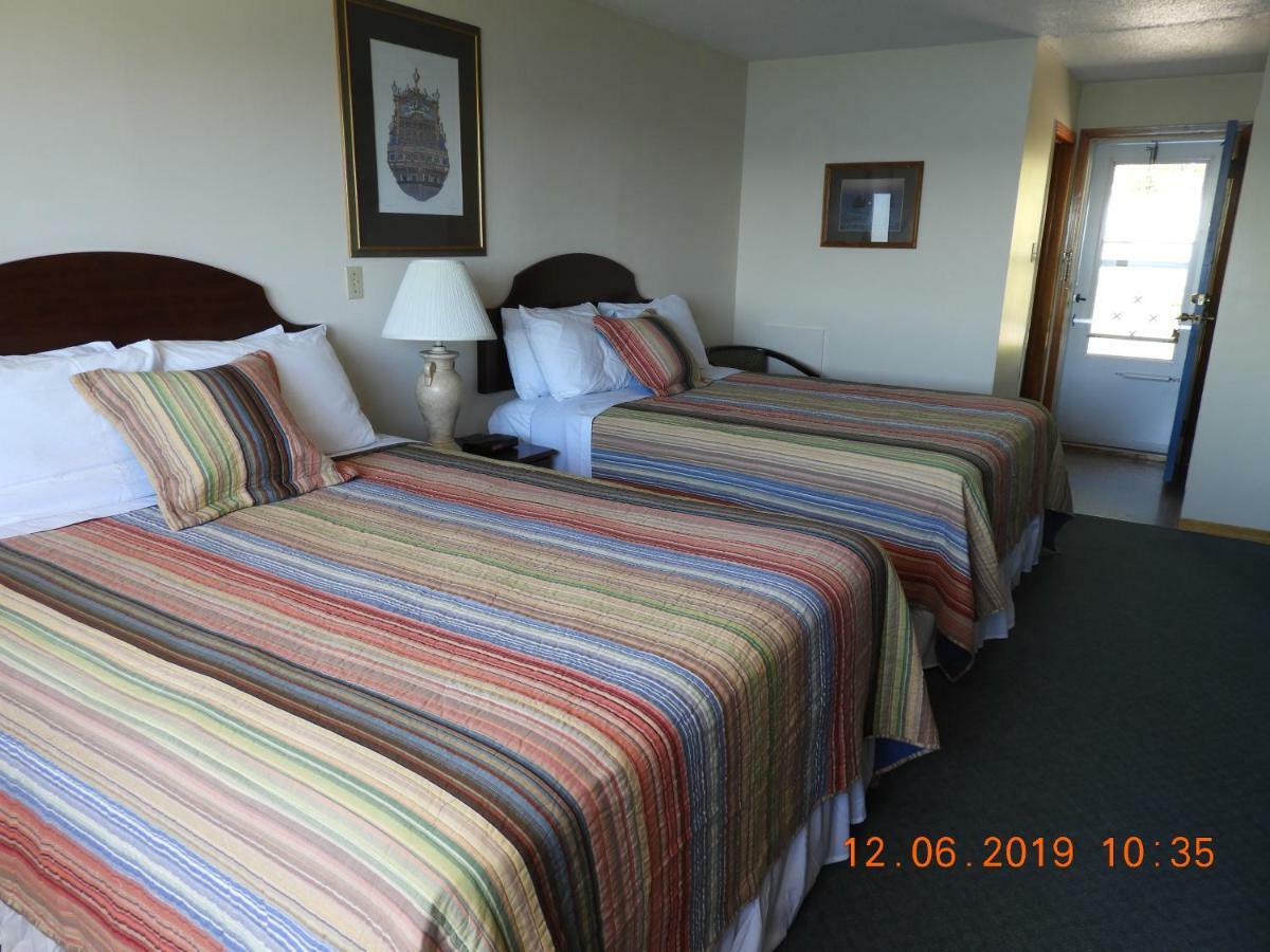 Admiral Digby Inn Restaurant And Cottages ภายนอก รูปภาพ